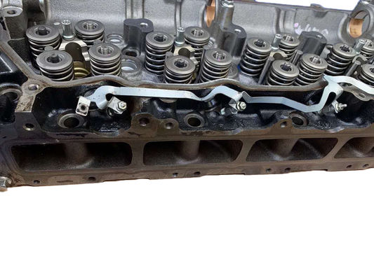 Excavator Cylinder Head Assembly Isuzu 6hk1 Engine Parts