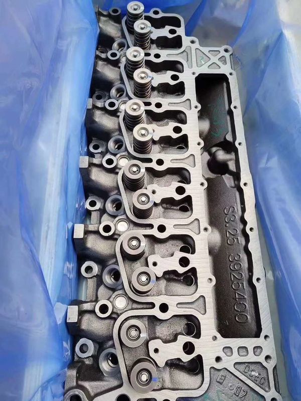 PC200-6 PC200-7  Komatsu Cylinder Head